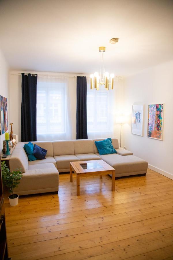 Velky 3-Izbovy Apartman Bratislava-Stare Mesto المظهر الخارجي الصورة