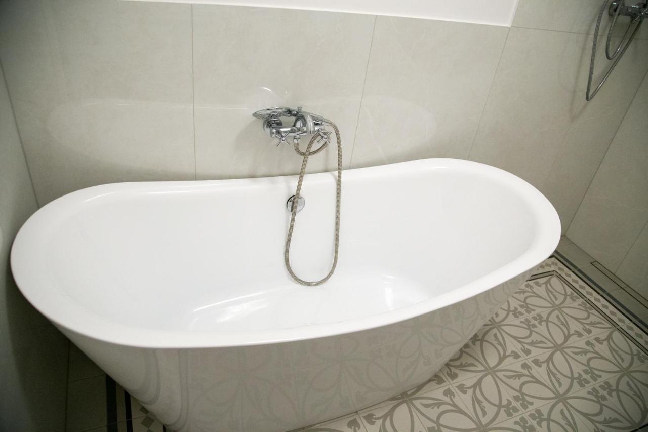Velky 3-Izbovy Apartman Bratislava-Stare Mesto المظهر الخارجي الصورة