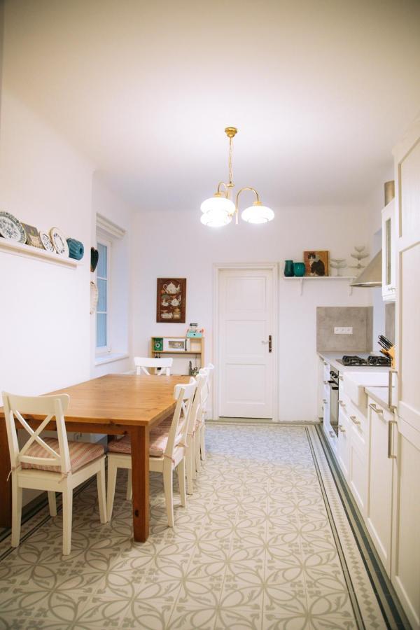 Velky 3-Izbovy Apartman Bratislava-Stare Mesto المظهر الخارجي الصورة